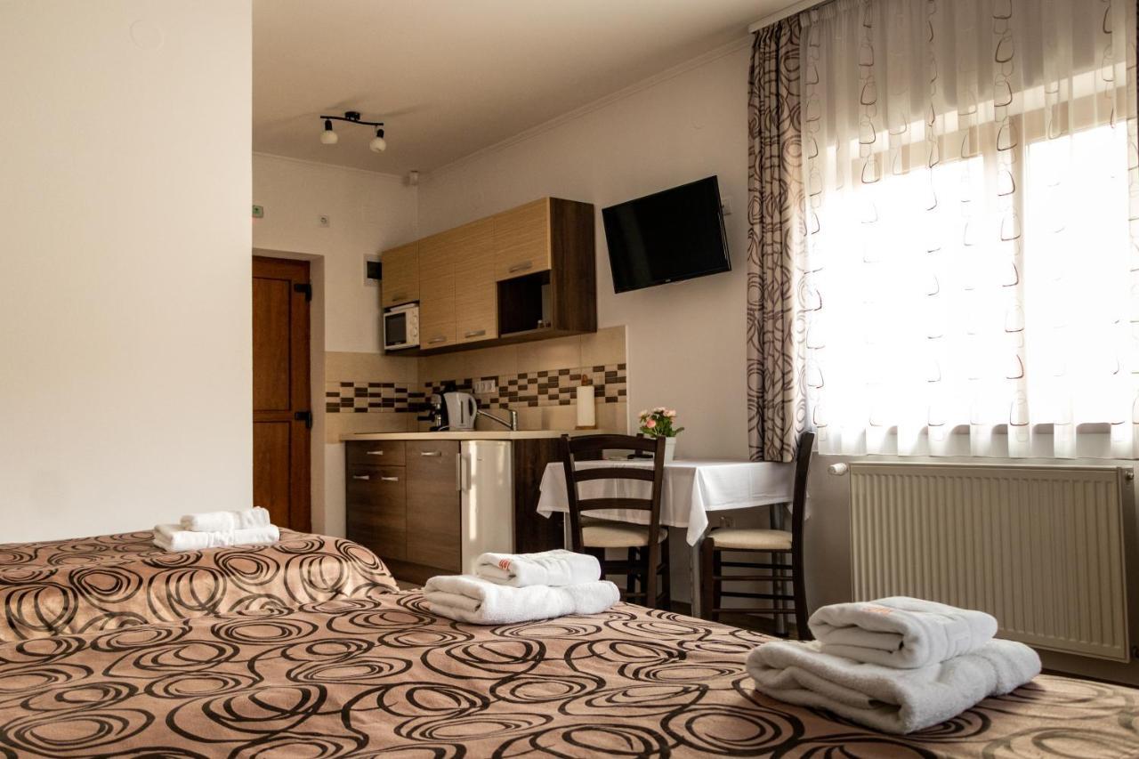 Casa Tofi Vendeghaz Aparthotel Praid Luaran gambar
