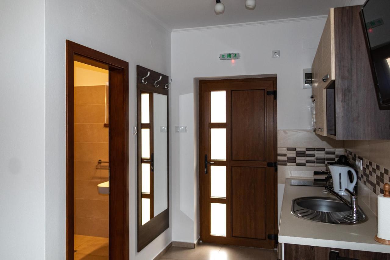 Casa Tofi Vendeghaz Aparthotel Praid Luaran gambar