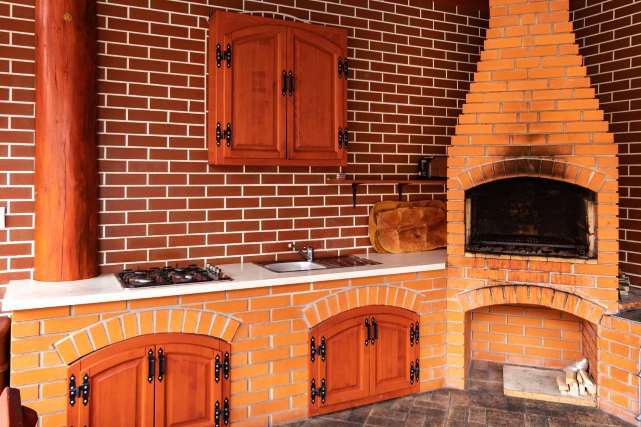 Casa Tofi Vendeghaz Aparthotel Praid Luaran gambar