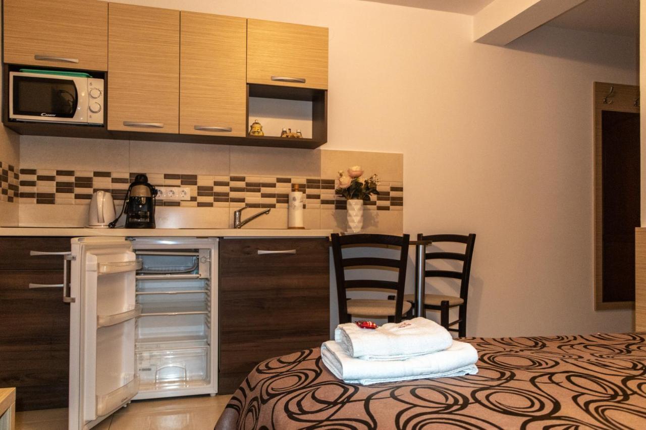 Casa Tofi Vendeghaz Aparthotel Praid Luaran gambar